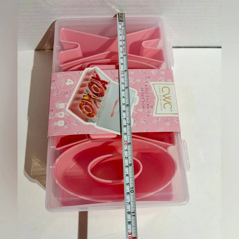 XOXO Snackle Snack Box Cook With Color CMC Pink Hug Kiss Valentines Limited NEW